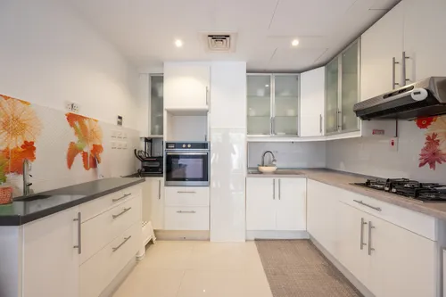 2 Bedrooms Villa in Springs 12