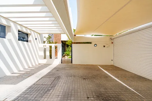 4 Bedrooms Villa in West Yas