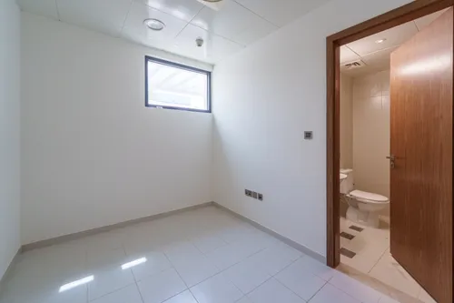 4 Bedrooms Villa in West Yas