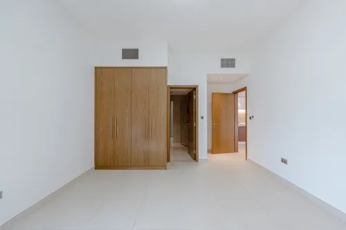 4 Bedrooms Villa in West Yas