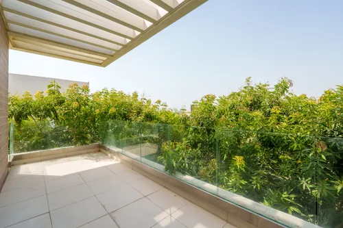 4 Bedrooms Villa in West Yas