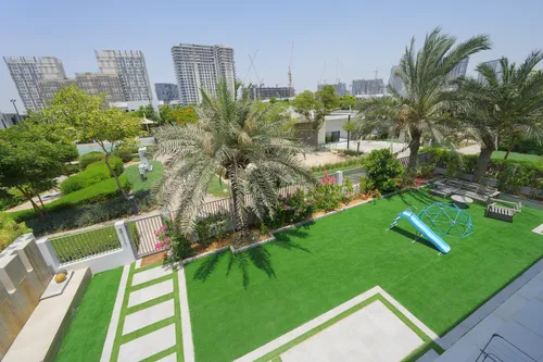 5 Bedrooms Villa in Sidra Villas II