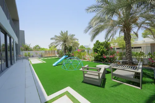 5 Bedrooms Villa in Sidra Villas II