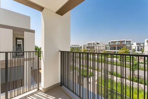 4 Bedrooms Villa in Aura