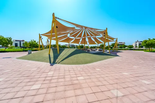 5 Bedrooms Villa in West Yas