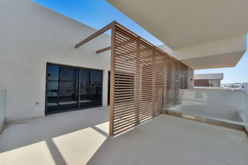 5 Bedrooms Villa in West Yas