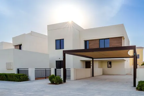 5 Bedrooms Villa in Noya Luma