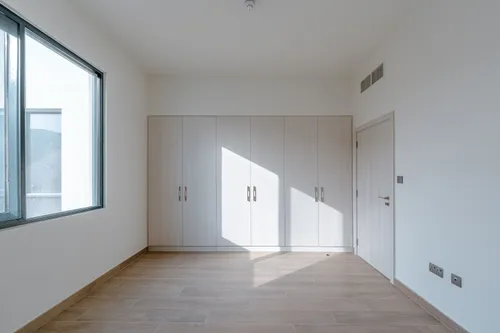 5 Bedrooms Villa in Noya Luma