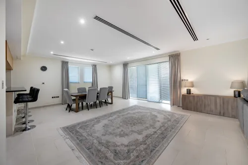 4 Bedrooms Villa in Legacy
