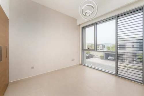 5 Bedrooms Villa in Sidra Villas I