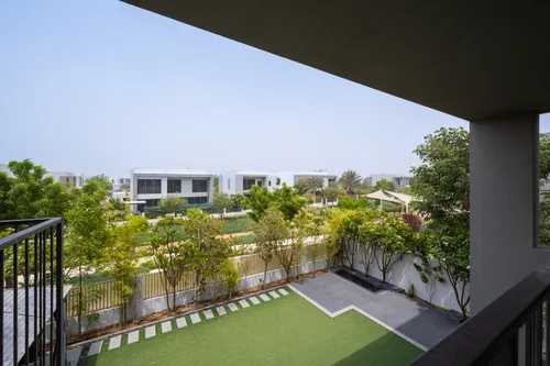 5 Bedrooms Villa in Sidra Villas I