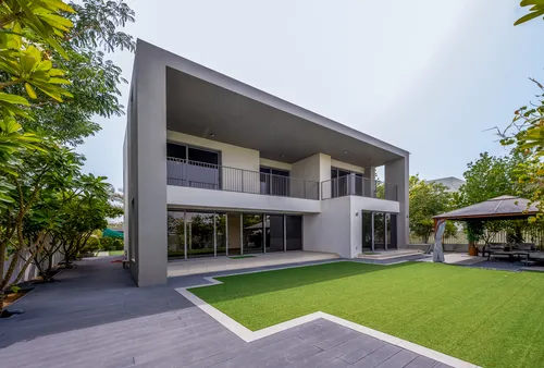 5 Bedrooms Villa in Sidra Villas I