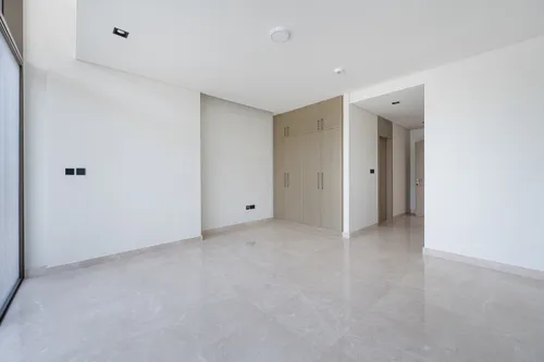 5 Bedrooms Villa in Golf Place 2