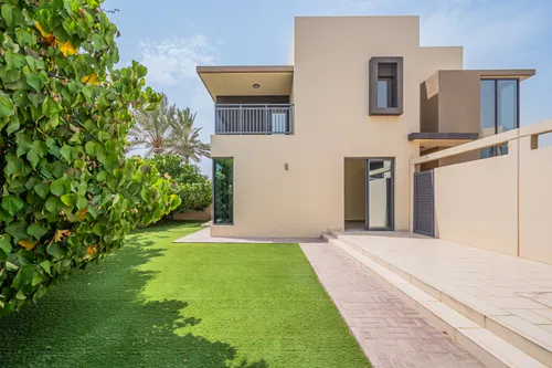 Rare Corner Unit | Huge Plot | Private Garden