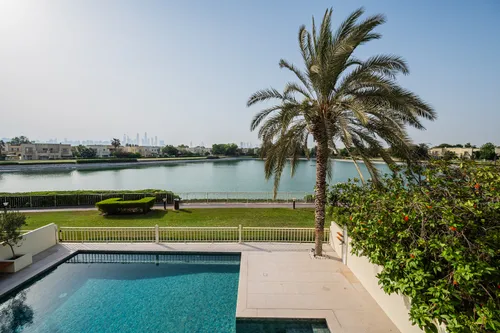 4 Bedrooms Villa in Springs 12