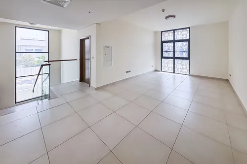4 Bedrooms Villa in West Yas