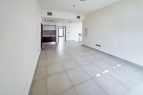4 Bedrooms Villa in West Yas