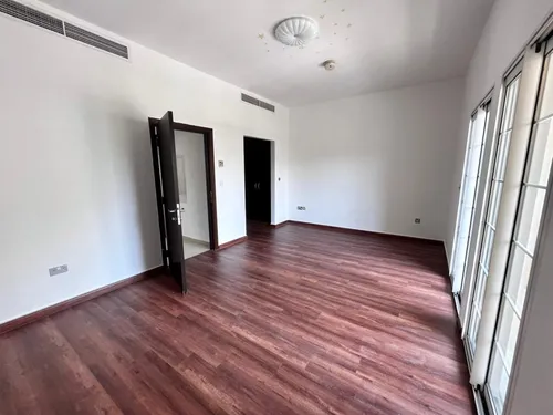 2 Bedrooms Townhouse in District 2C