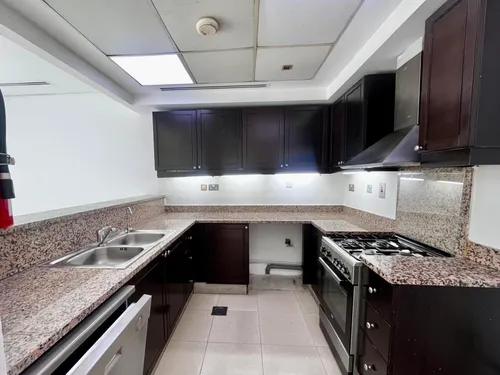 2 Bedrooms Townhouse in District 2C