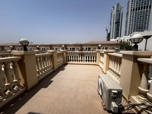 2 Bedrooms Townhouse in District 2C