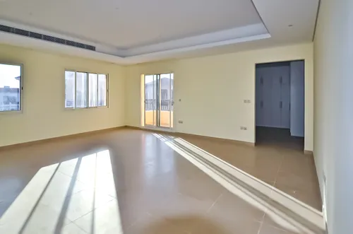 5 Bedrooms Villa in The Aldea