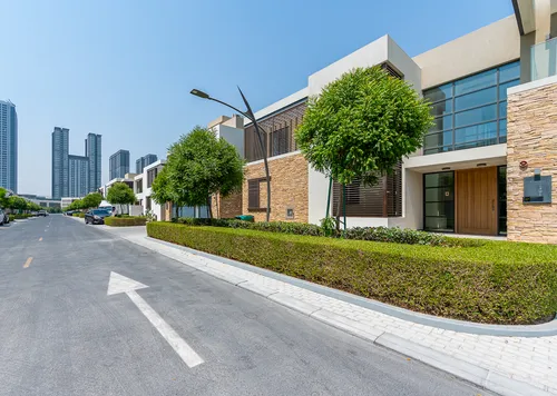 5 Bedrooms Villa in Sobha Hartland Villas - Phase III