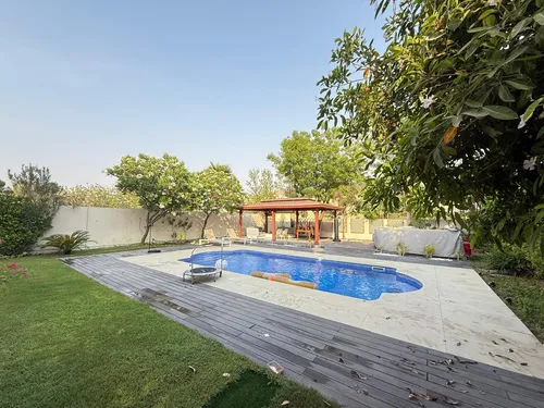 3 Bedrooms Villa in Jumeirah Park Homes