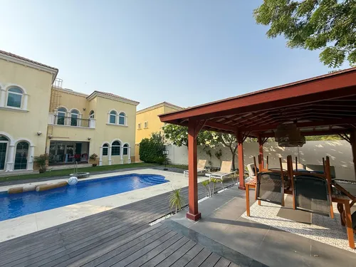 3 Bedrooms Villa in Jumeirah Park Homes