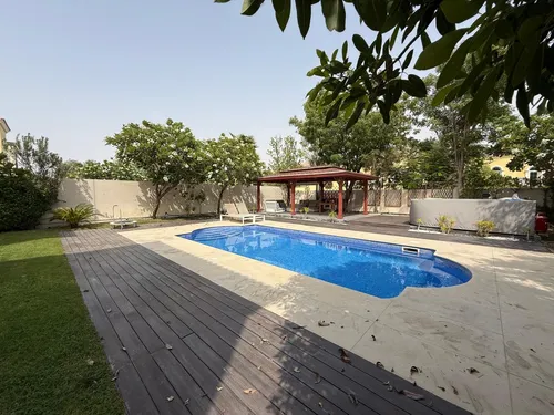 3 Bedrooms Villa in Jumeirah Park Homes