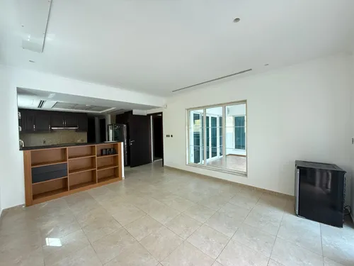 3 Bedrooms Villa in Jumeirah Park Homes