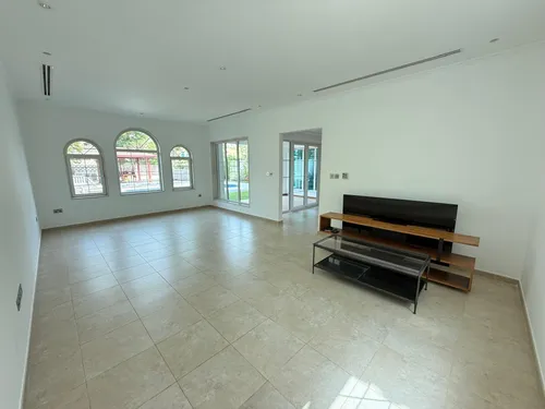 3 Bedrooms Villa in Jumeirah Park Homes