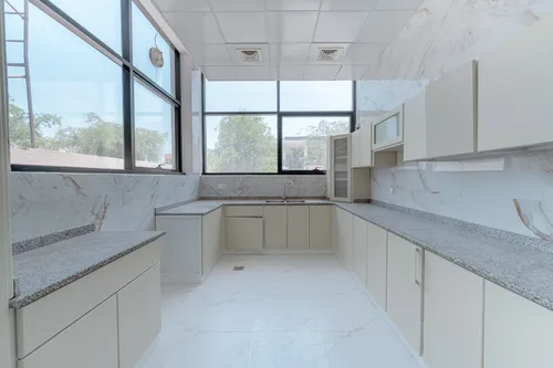 4 Bedrooms Villa in Lea