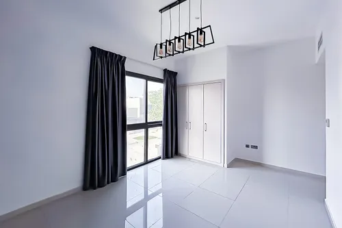 3 Bedrooms Villa in Aurum Villas