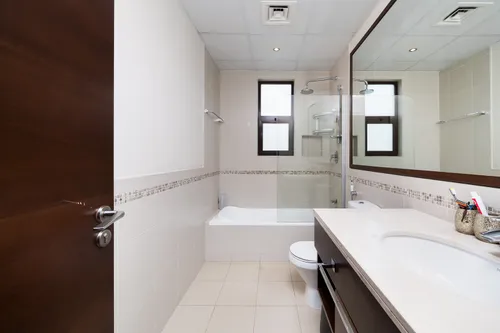 4 Bedrooms Villa in Mira 5