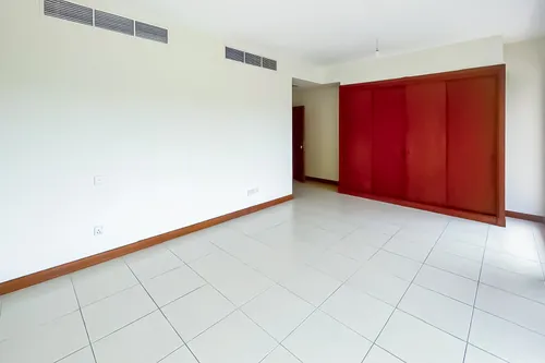 5 Bedrooms Villa in Saheel