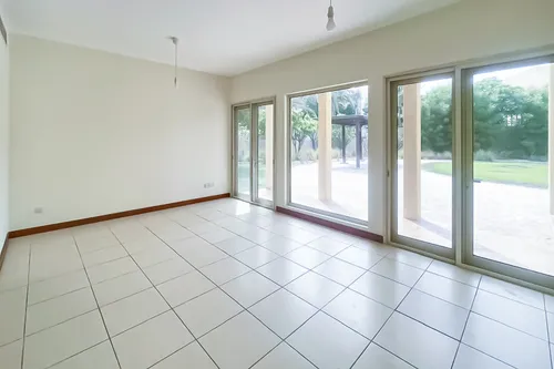 5 Bedrooms Villa in Saheel