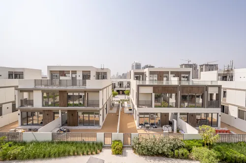4 Bedrooms Villa in Aura