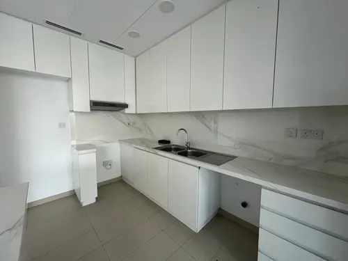 4 Bedrooms Villa in Cherrywoods