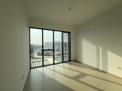 4 Bedrooms Villa in Cherrywoods