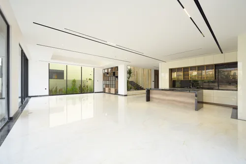 5 Bedrooms Villa in Jumeirah Park