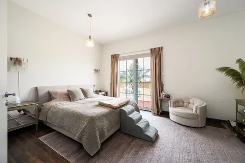 3 Bedrooms Villa in Springs 8