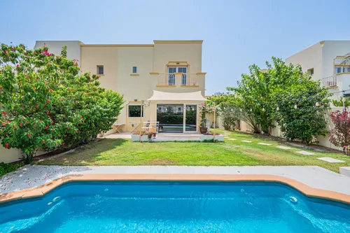 3 Bedrooms Villa in Springs 8