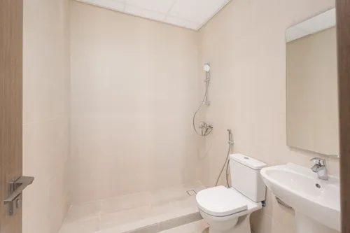 6 Bedrooms Villa in District One Phase III A