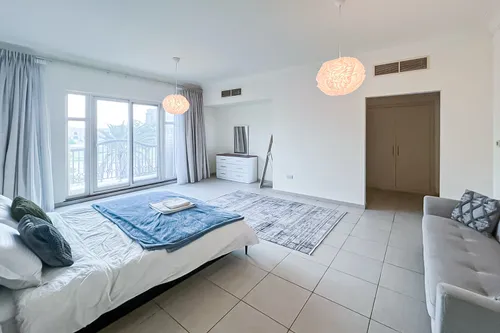 5 Bedrooms Villa in Novelia