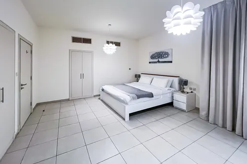5 Bedrooms Villa in Novelia