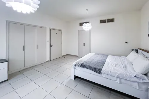 5 Bedrooms Villa in Novelia