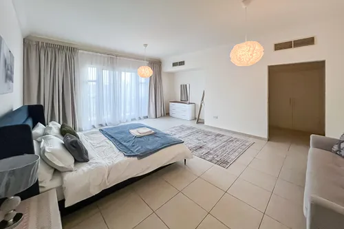 5 Bedrooms Villa in Novelia