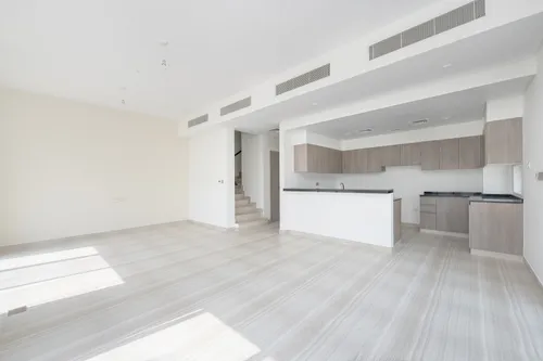 5 Bedrooms Villa in Park Residence 1
