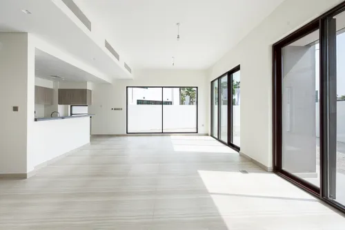 5 Bedrooms Villa in Park Residence 1