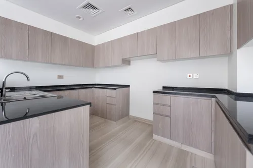 5 Bedrooms Villa in Park Residence 1